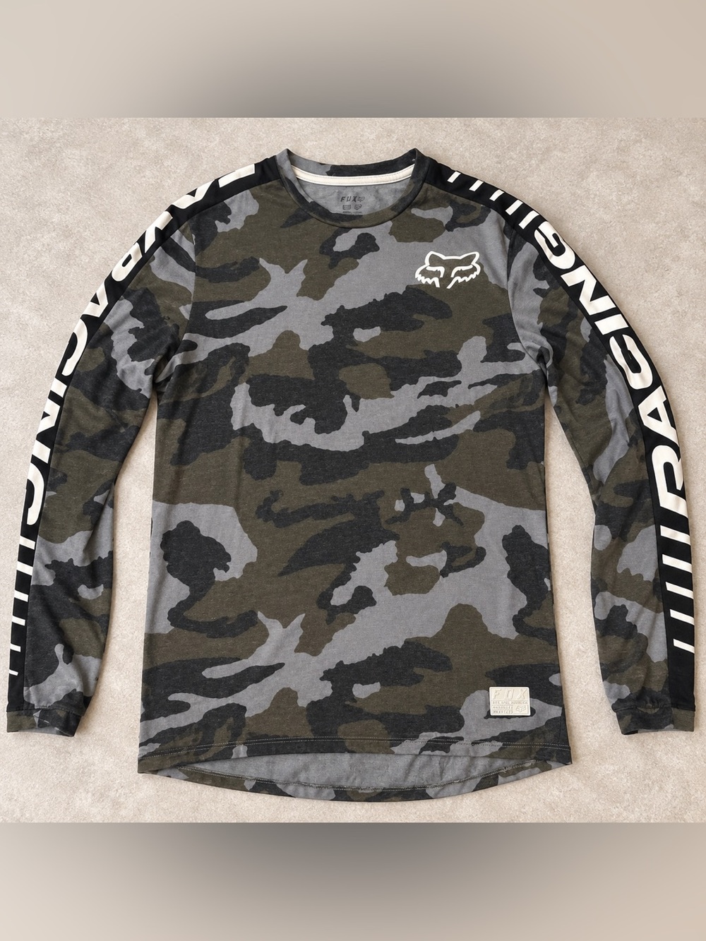 Fox Racing Camo Long Sleeve Tee | Women’s Medium